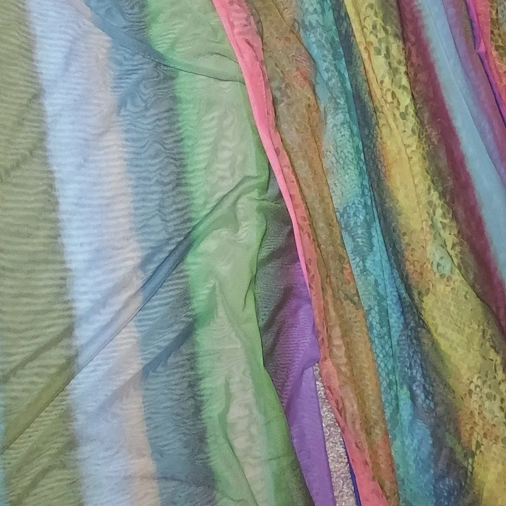 NWT Fashion Nova hissing around mesh jumsuit multicolor - Picture 4 of 6